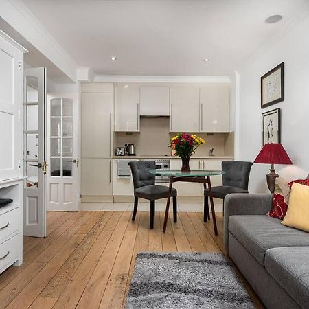 Chic Apartment - Fabulous Central Location In Zone 1 London Eksteriør bilde